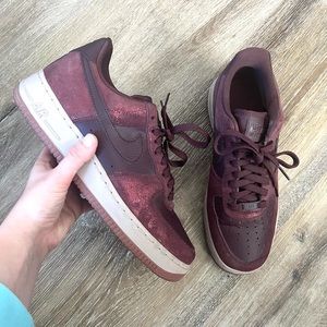 Nike Air Force 1